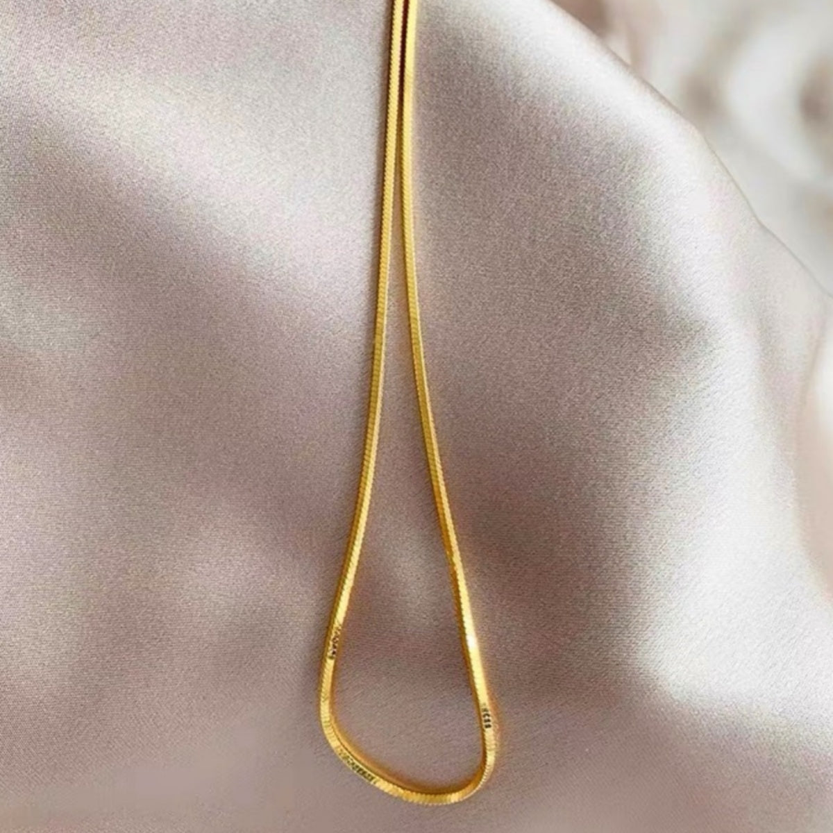 アレルギー対応シンプルゴールド